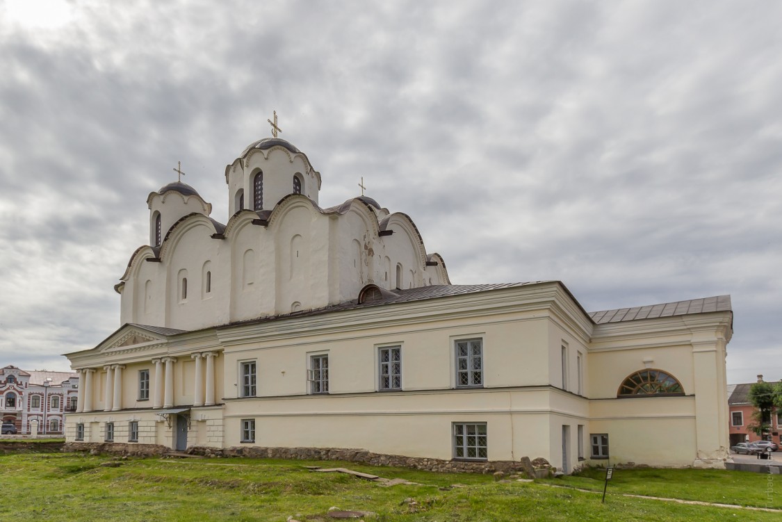 Великий Новгород. Собор Николая Чудотворца на Ярославовом дворище. фасады