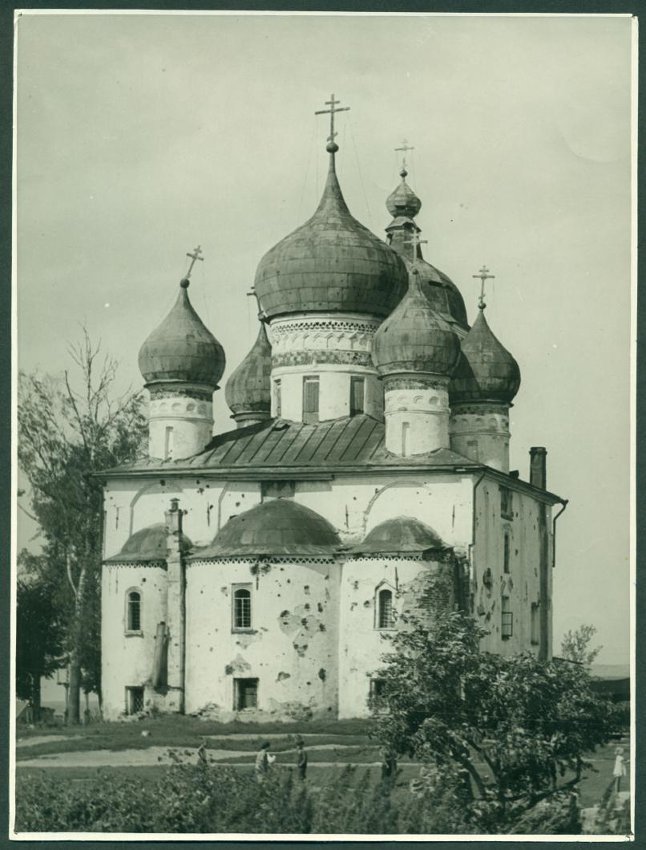 Великий Новгород. Церковь Феодора Стратилата на Щиркове улице. архивная фотография, Вид с востока. ГК №5526364; из фондов ФГБУК «Новгородский государственный объединенный музей-заповедник»