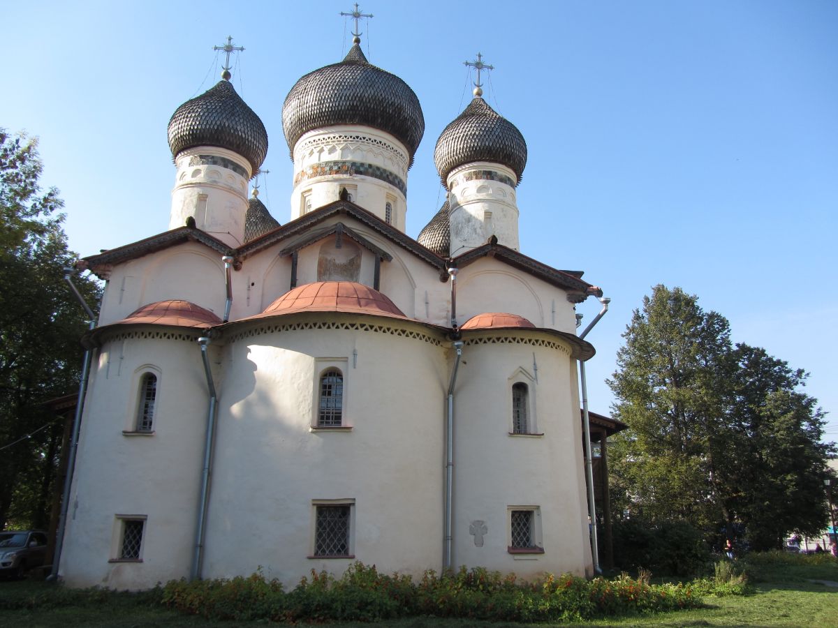 Великий Новгород. Церковь Феодора Стратилата на Щиркове улице. фасады