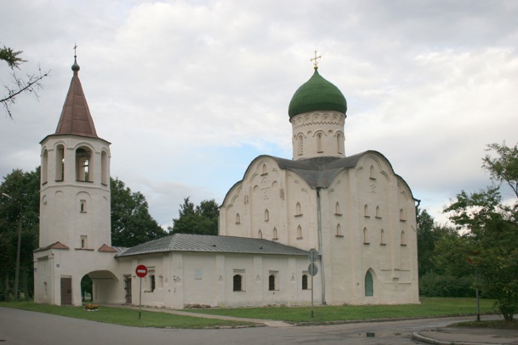 Великий Новгород. Церковь Феодора Стратилата на Ручью. фасады, 		      