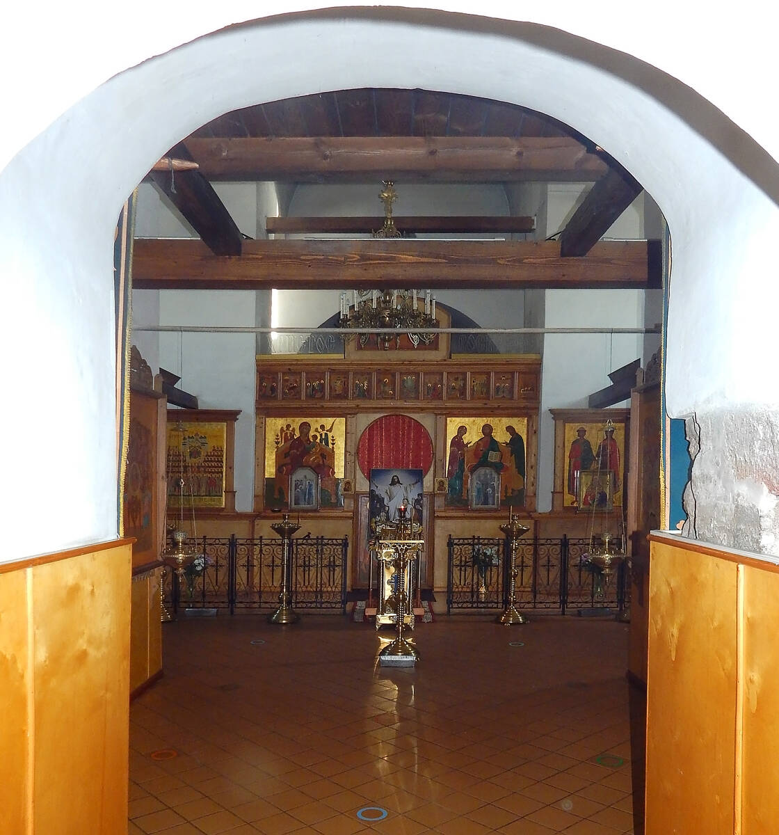 Церковь Бориса и Глеба в Плотниках, Великий Новгород (Великий Новгород, город, Новгородская область). интерьер и убранство