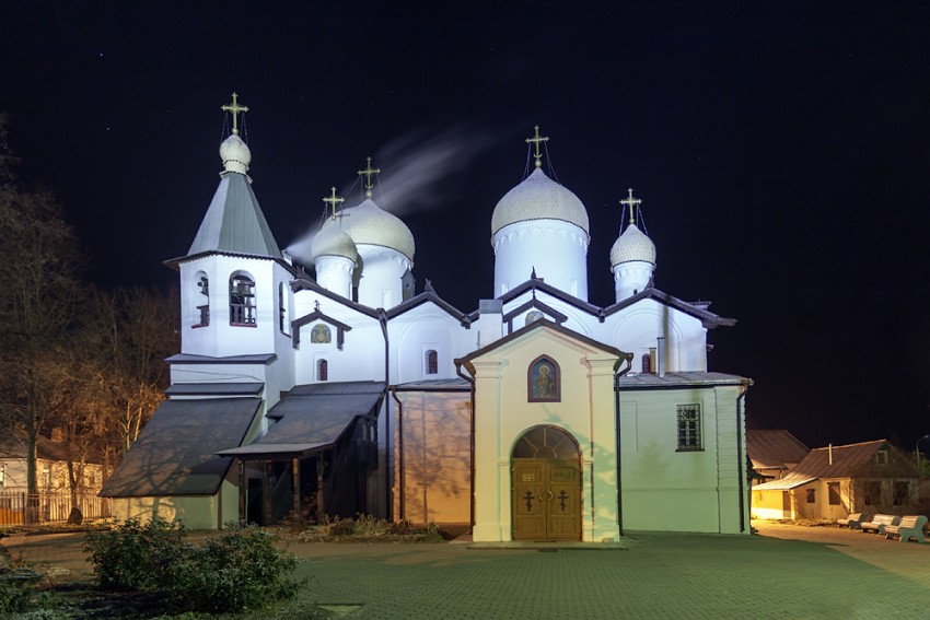 Великий Новгород. Церковь Филиппа апостола и Николая Чудотворца. художественные фотографии, Великий Новгород. Церковь Филиппа Апостола и Николая Чудотворца.