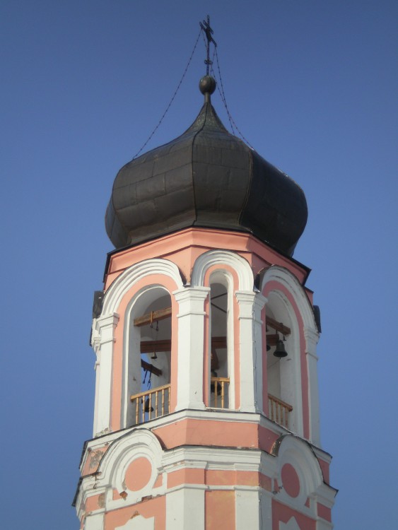 Церковь Троицы Живоначальной, Ямская Слобода (Крестецкий район, Новгородская область). архитектурные детали