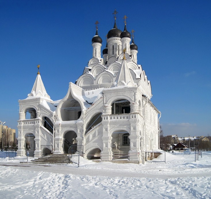 Мытищи. Церковь Благовещения Пресвятой Богородицы в Тайнинском. фасады, Снято в Январе 2011 года.