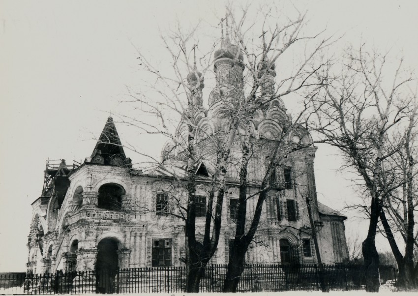Церковь Благовещения Пресвятой Богородицы в Тайнинском, Мытищи (Мытищинский городской округ и гг. Долгопрудный, Лобня, Московская область). документальные фотографии