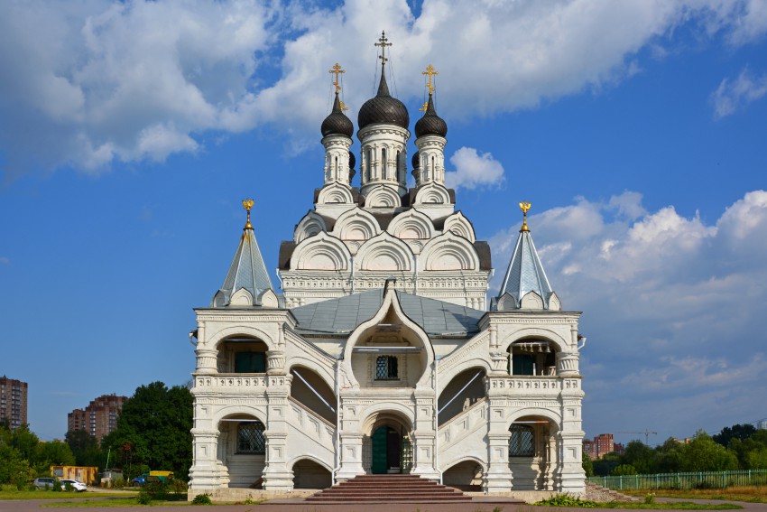 Церковь Благовещения Пресвятой Богородицы в Тайнинском, Мытищи (Мытищинский городской округ и гг. Долгопрудный, Лобня, Московская область). фасады, Вид с запада