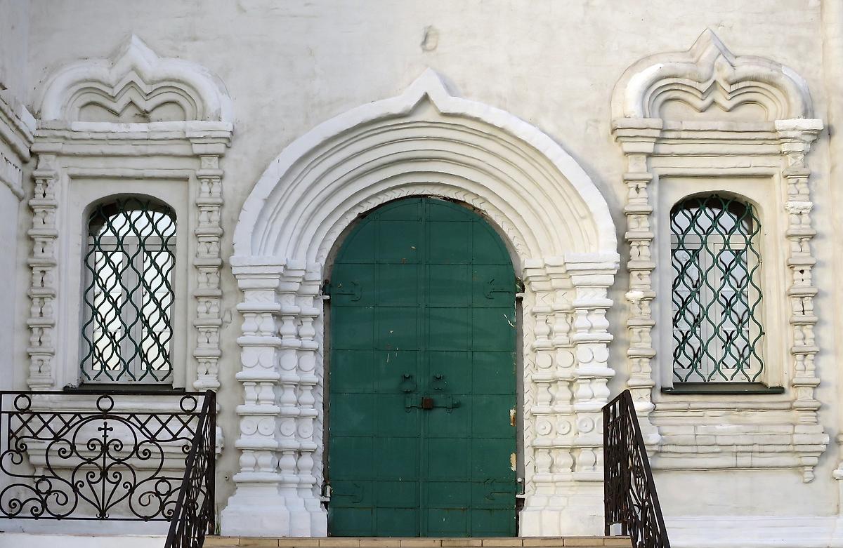 архитектурные детали. Церковь Благовещения Пресвятой Богородицы в Тайнинском, Мытищи (Мытищинский городской округ и гг. Долгопрудный, Лобня, Московская область)