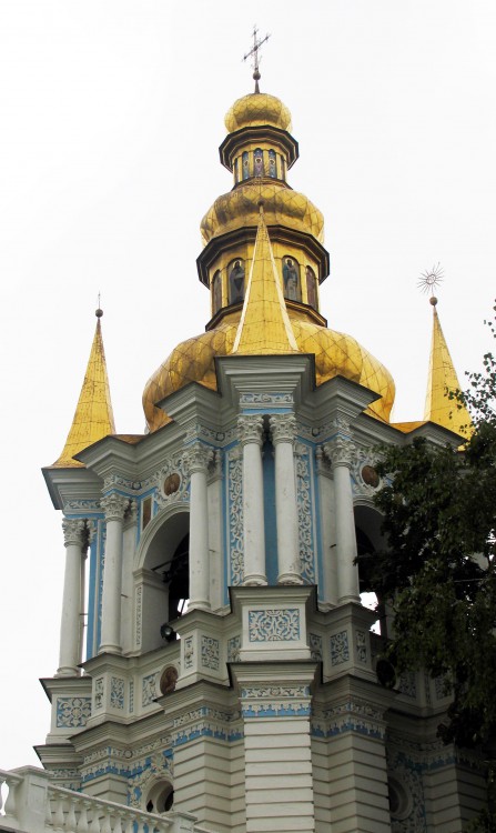 Успенская Киево-Печерская лавра, Печерск (Печерский район, Украина, г. Киев). архитектурные детали, Ковнировская колокольня над Дальнимми пещерами