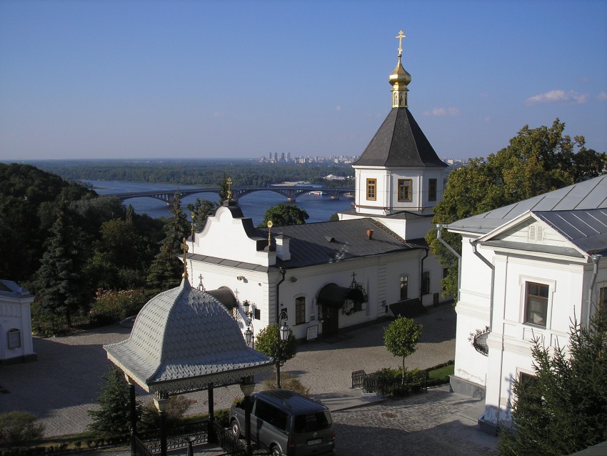 Киев. Успенская Киево-Печерская лавра. фасады, Церковь Зачатия Анны