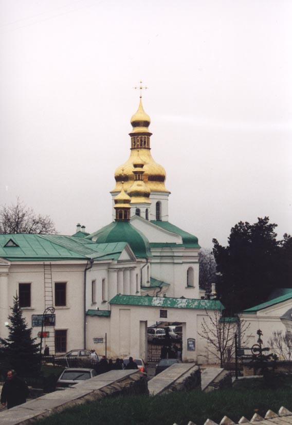 Успенская Киево-Печерская лавра, Печерск (Печерский район, Украина, г. Киев). дополнительная информация, Крестовоздвиженская церковь. Врата