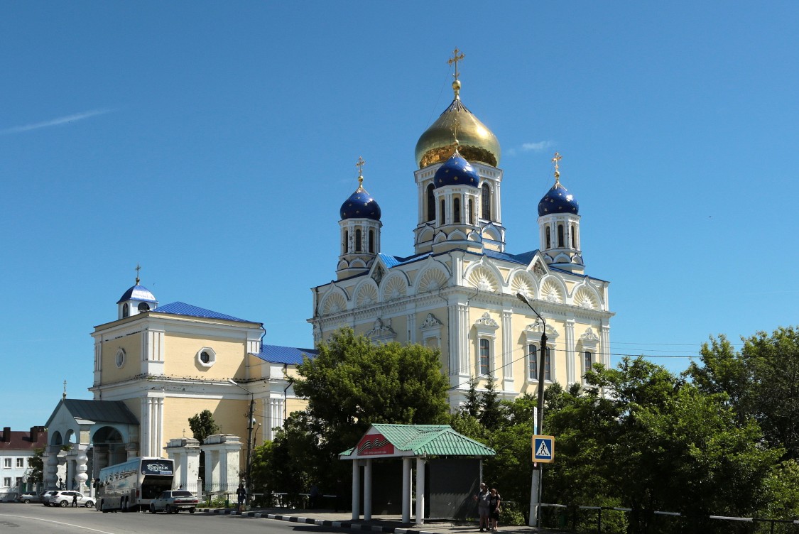 Елец. Кафедральный собор Вознесения Господня. фасады