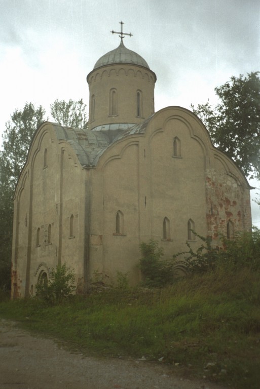 Церковь Петра и Павла на Славне, Великий Новгород (Великий Новгород, город, Новгородская область). фасады