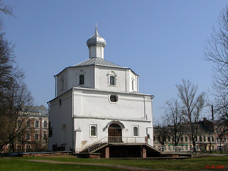 Великий Новгород. Церковь Георгия Победоносца на Торгу. фасады
