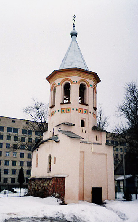 Великий Новгород. Церковь Успения Пресвятой Богородицы в Колмове. фасады