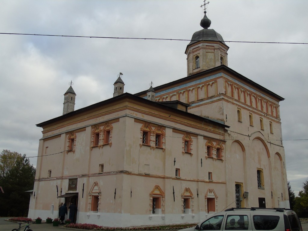 Церковь Успения Пресвятой Богородицы в Колмове, Великий Новгород (Великий Новгород, город, Новгородская область). фасады