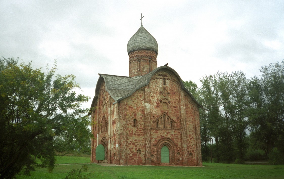 Великий Новгород (Великий Новгород, город). Церковь Петра и Павла в ...