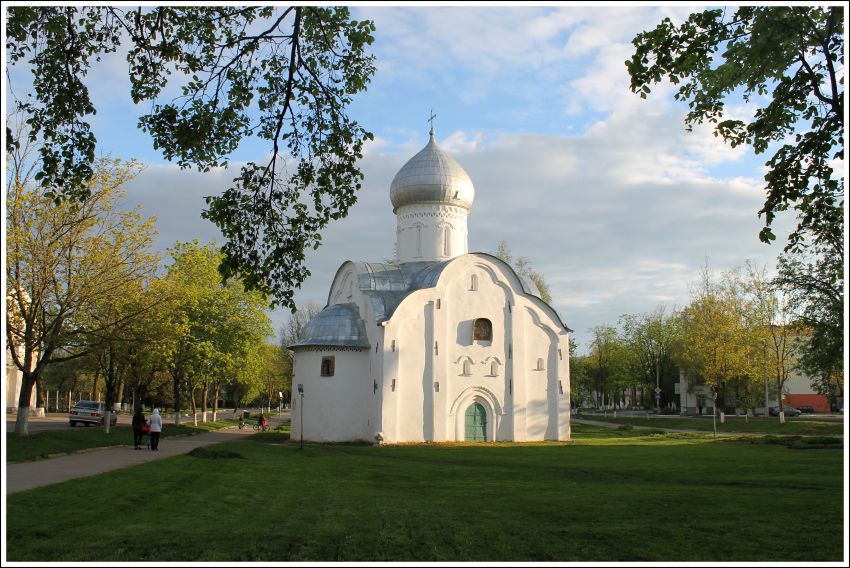 Великий Новгород. Церковь Власия на Волосовой улице. фасады