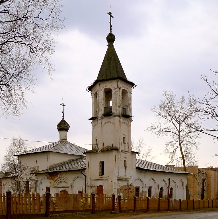 Великий Новгород. Церковь Михаила Малеина. фасады