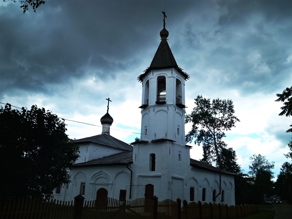 Великий Новгород. Церковь Михаила Малеина. фасады