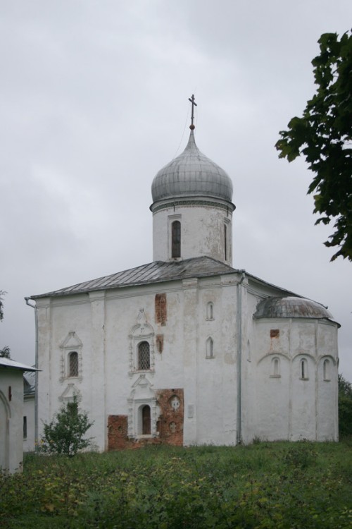 Великий Новгород. Церковь Рождества Пресвятой Богородицы на Михалице. фасады