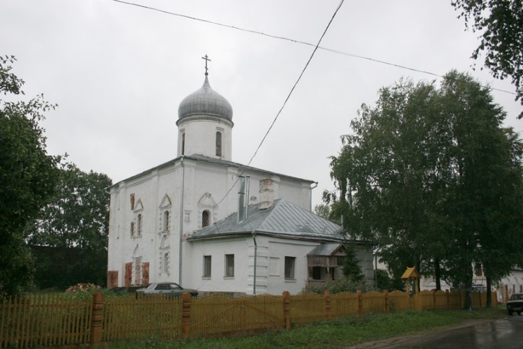 Великий Новгород. Церковь Рождества Пресвятой Богородицы на Михалице. фасады