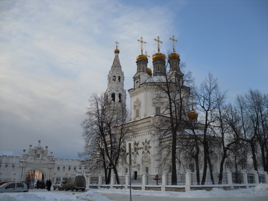 Верхотурье. Собор Троицы Живоначальной. общий вид в ландшафте