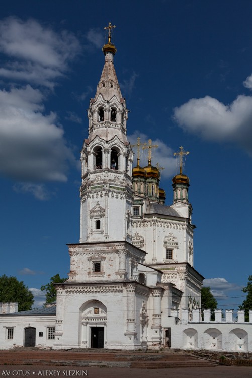 Собор Троицы Живоначальной, Верхотурье (Верхотурский район (ГО Верхотурский), Свердловская область). фасады