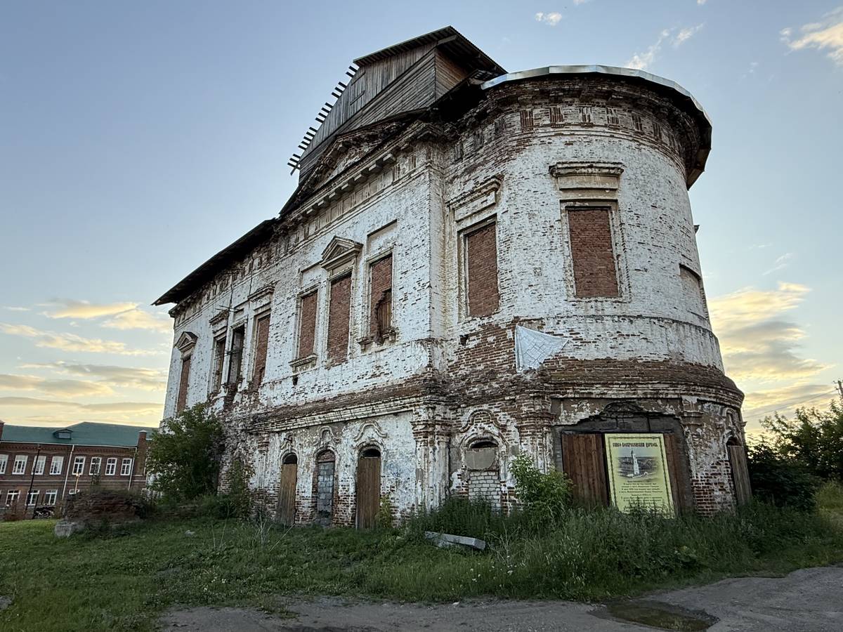 Церковь Воскресения Христова (Спасо-Воскресенская), Верхотурье (Верхотурский район (ГО Верхотурский), Свердловская область). фасады, Вид с юго-востока