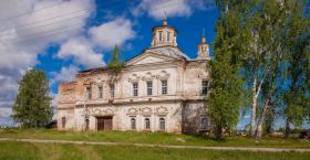 Дерябино. Церковь Рождества Христова