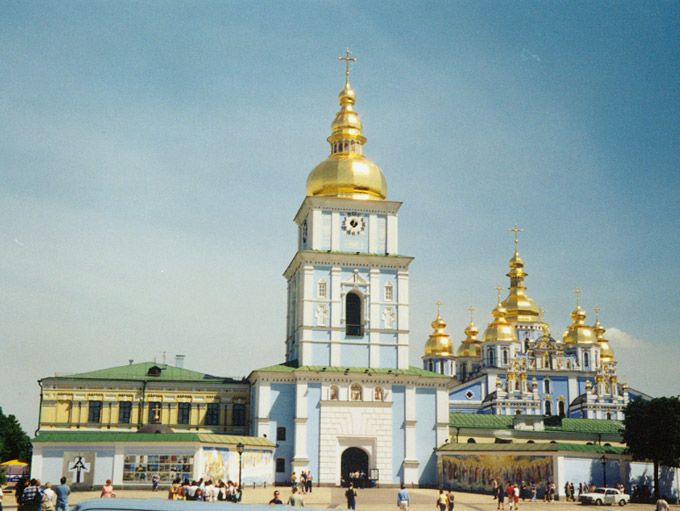 Михайловский Златоверхий монастырь, Старый Киев (Шевченковский район, Украина, г. Киев). фасады