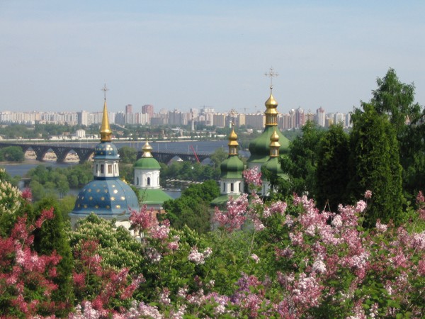 Киев. Выдубицкий монастырь. общий вид в ландшафте