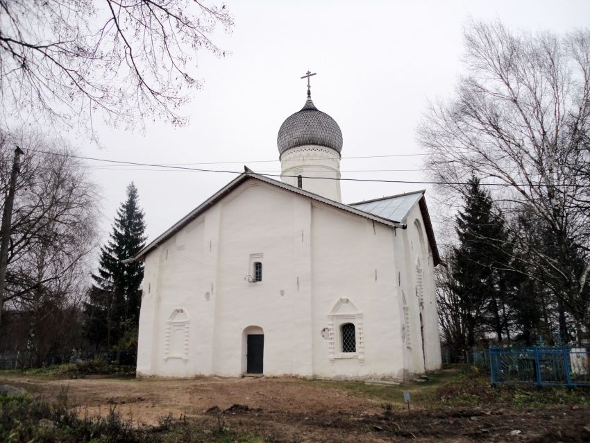 Великий Новгород. Церковь Благовещения Пресвятой Богородицы в Аркажах. фасады