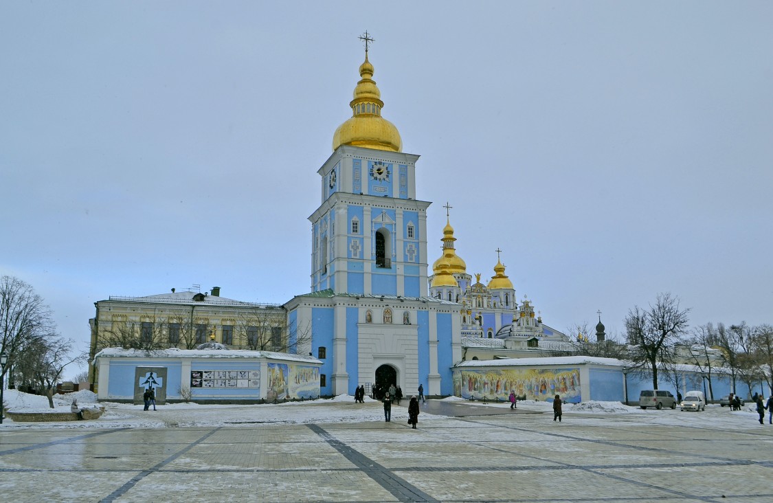 Михайловский Златоверхий монастырь, Старый Киев (Шевченковский район, Украина, г. Киев). фасады