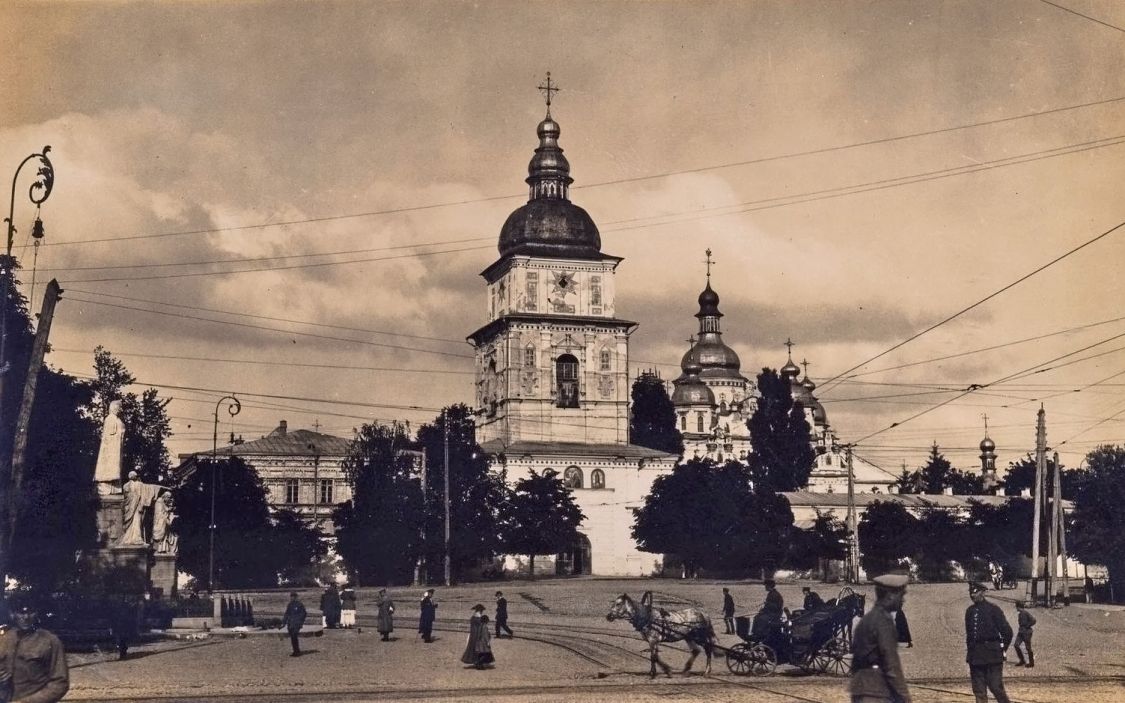 Михайловский Златоверхий монастырь, Старый Киев (Шевченковский район, Украина, г. Киев). архивная фотография, Фотоснимок с сайта: Pastvu.com/719156