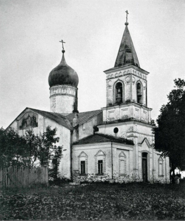 Церковь Благовещения Пресвятой Богородицы в Аркажах, Великий Новгород (Великий Новгород, город, Новгородская область). архивная фотография, 1900—1917 год (колокольня сломана в 1930-х)  с сайта https://pastvu.com/p/257383