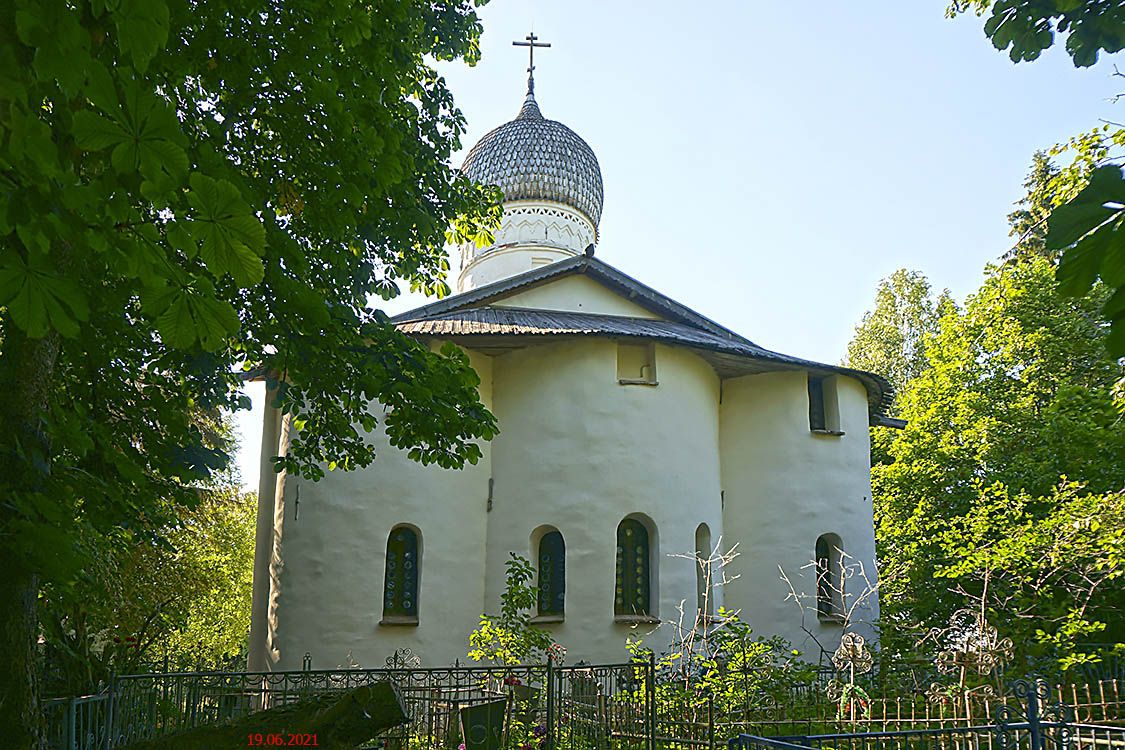 Великий Новгород. Церковь Благовещения Пресвятой Богородицы в Аркажах. фасады