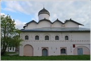 Великий Новгород. Жён-мироносиц, церковь