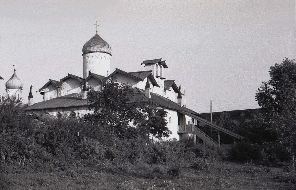 Церковь Жён-мироносиц, Великий Новгород (Великий Новгород, город, Новгородская область). дополнительная информация, Великий Новгород.Жен Мироносиц церковь.Общий вид.