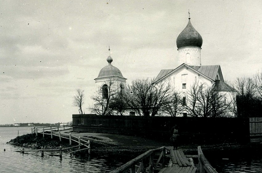 Церковь Иоанна Богослова на Витке (в Радоковицах), Великий Новгород (Великий Новгород, город, Новгородская область). архивная фотография, 1900—1917 год фото с  http://www.geocaching.su/?pn=101&cid=15287
