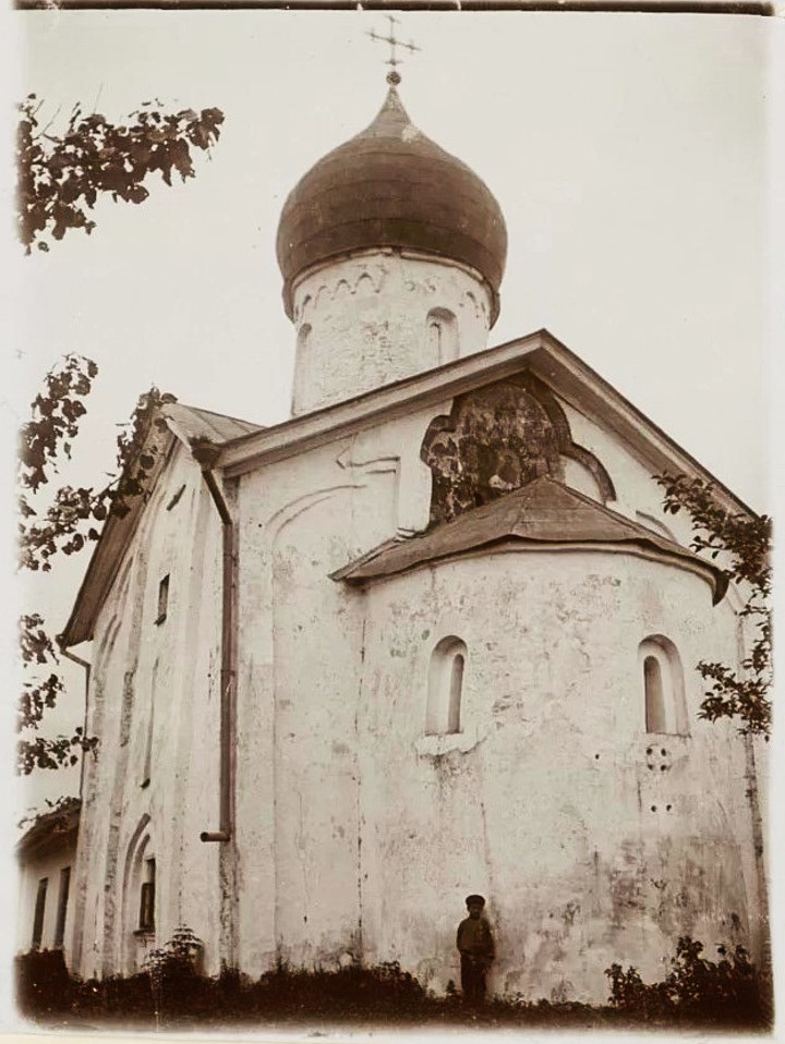 Великий Новгород. Церковь Иоанна Богослова на Витке (в Радоковицах). архивная фотография, Фото Григорьева Николая Кирилловича 1911 г. из фондов Музея при Российской академии художеств. (Музейный № Ф-14988)