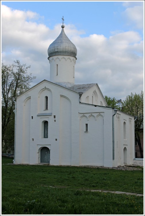 Великий Новгород. Церковь Прокопия. фасады