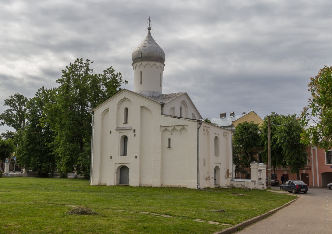 Великий Новгород. Церковь Прокопия. фасады