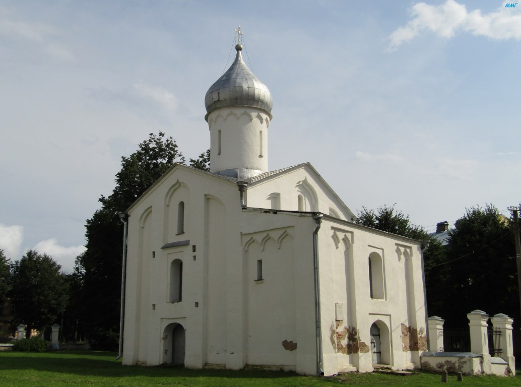 Великий Новгород. Церковь Прокопия. фасады