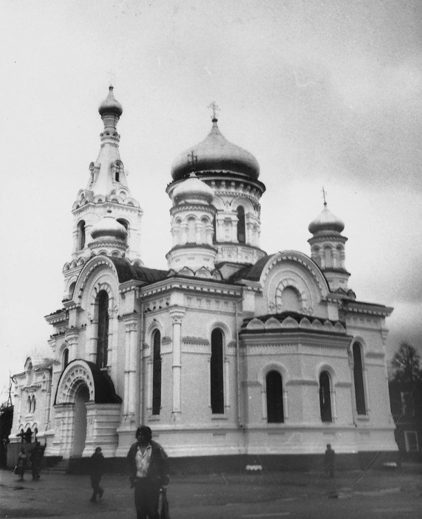 Собор Успения Пресвятой Богородицы, Малоярославец (Малоярославецкий район, Калужская область). фасады