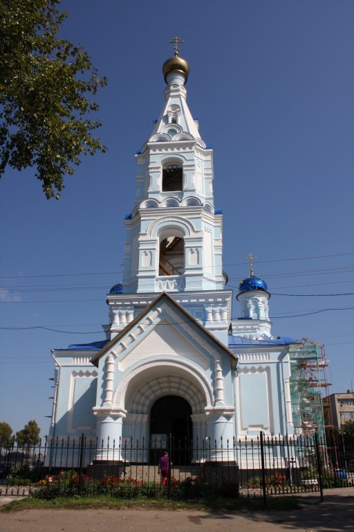 Малоярославец. Собор Успения Пресвятой Богородицы. фасады