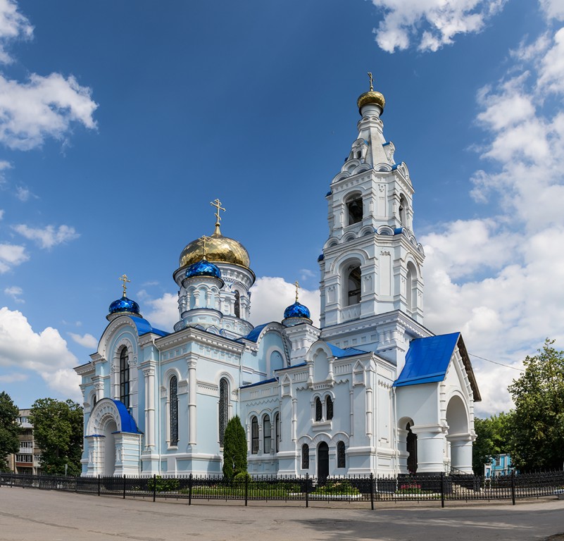 Малоярославец. Собор Успения Пресвятой Богородицы. фасады