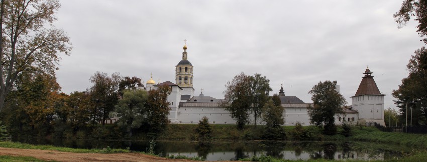 Боровск. Рождества Пресвятой Богородицы Пафнутиев Боровский мужской монастырь. фасады