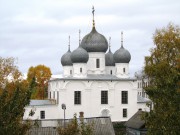 Собор Преображения Господня, южный фасад, вид с южного вала<br>, Белозерск, Белозерский район, Вологодская область