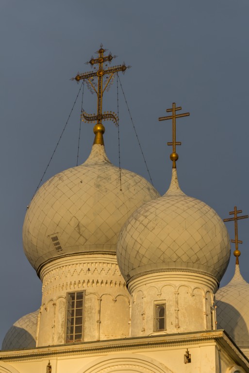 Собор Преображения Господня, Белозерск (Белозерский район, Вологодская область). архитектурные детали, Большая и малая главы