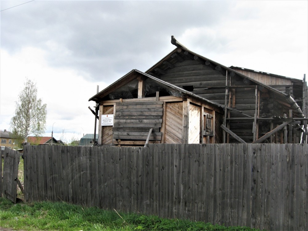 Белозерск. Церковь Илии Пророка. фасады